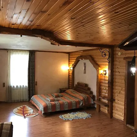 Pensjonat Zatin Jaremcze