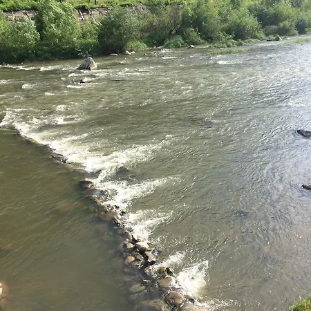 Pensjonat Zatin Jaremcze