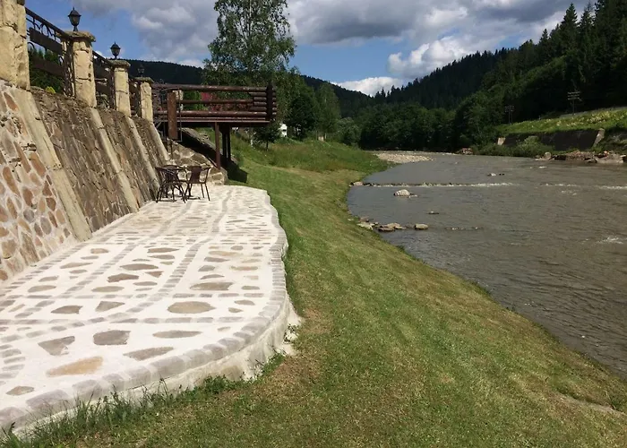Zatin 3* Jaremtsje